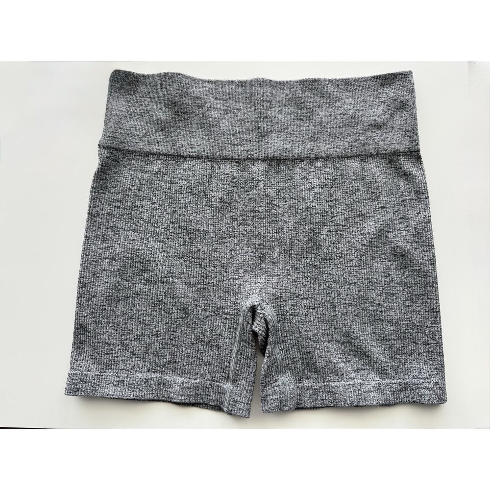 Colsie Women Grey Biker Shorts Size XL Stretch Spandex Sports Athletic